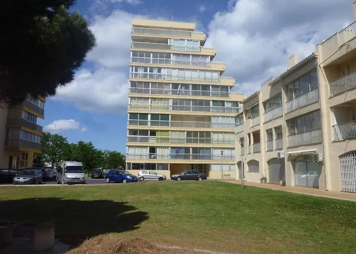 Agreable 3 Pieces Avec Terrasse Et Parking A Canet-port - Fr-1-696-114 * Canet-en-Roussillon