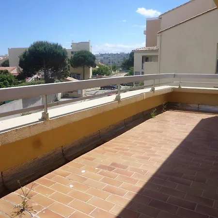 Апартаменты Agreable 3 Pieces Avec Terrasse Et Parking A Canet-port - Fr-1-696-114