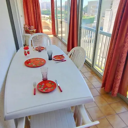 3 Pièces Avec Terrasse Et Parking à Canet-port - Fr-1-696-114 Apartamento *