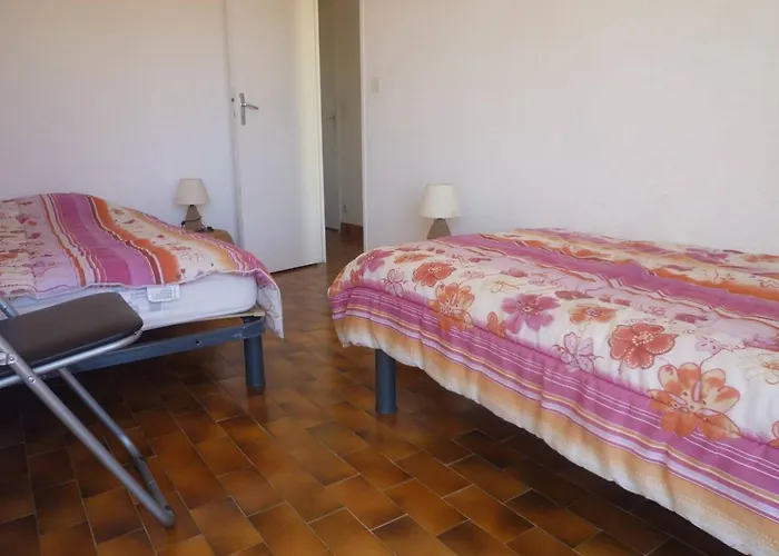 Апартаменты Agreable 3 Pieces Avec Terrasse Et Parking A Canet-port - Fr-1-696-114